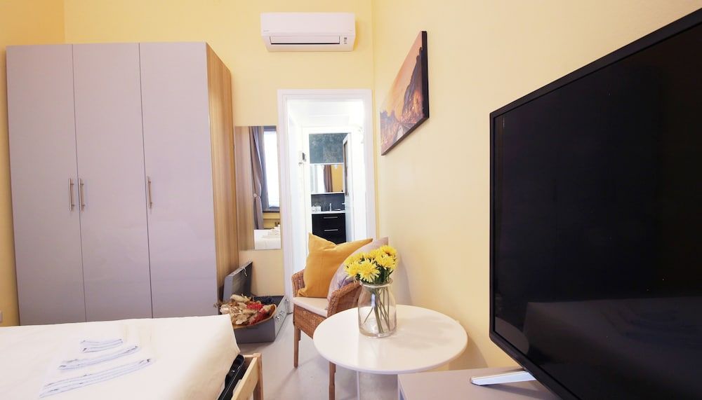 undefined Italianway - S. Pietro All'Orto 9