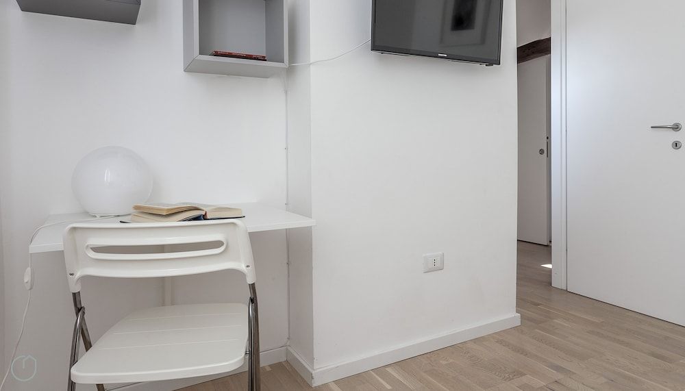 undefined Italianway   - Volta 21 9