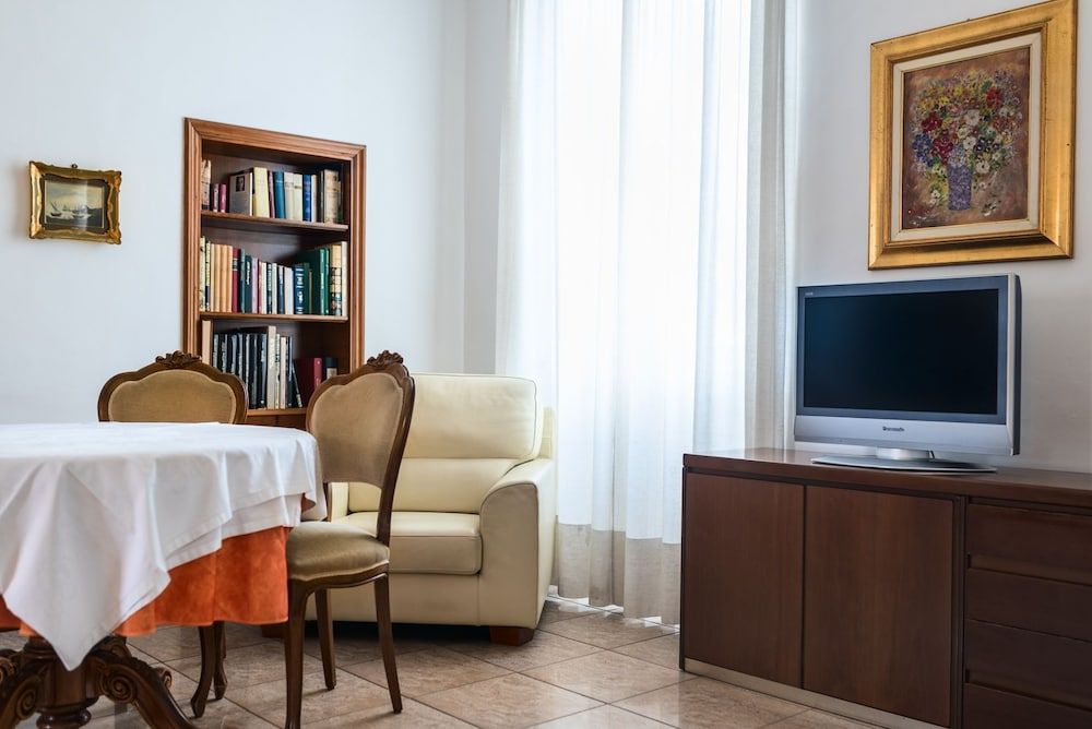 undefined Shortstays Nolo Pontano Mamma 2