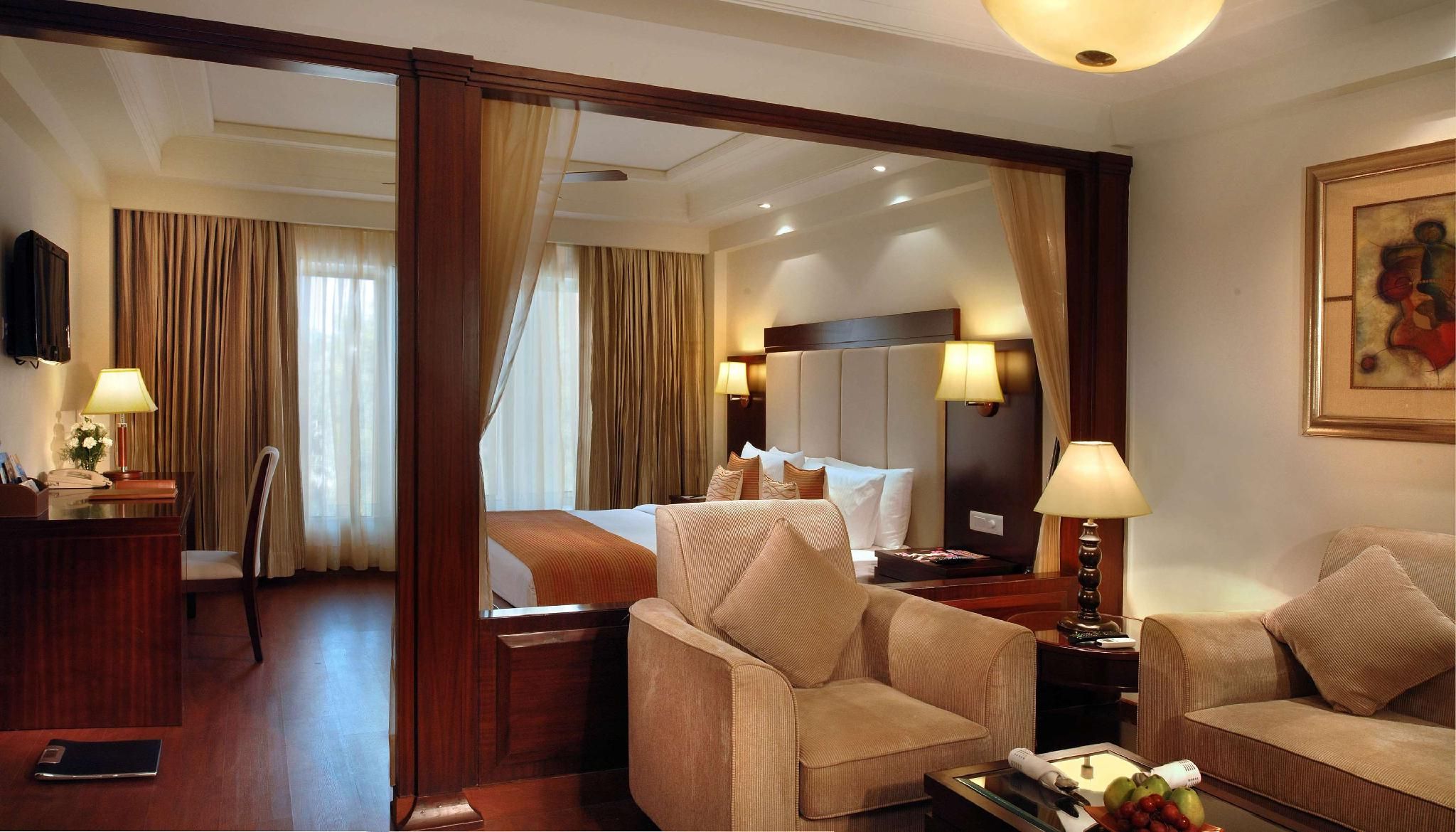 Deluxe Suite