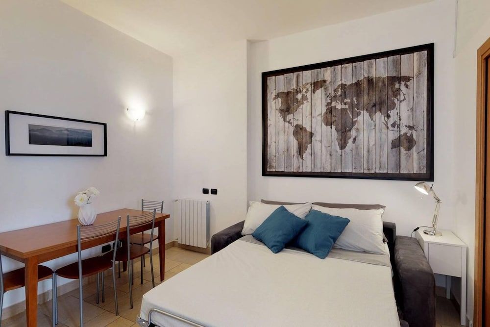 undefined Apartment with Garden near San Siro 5