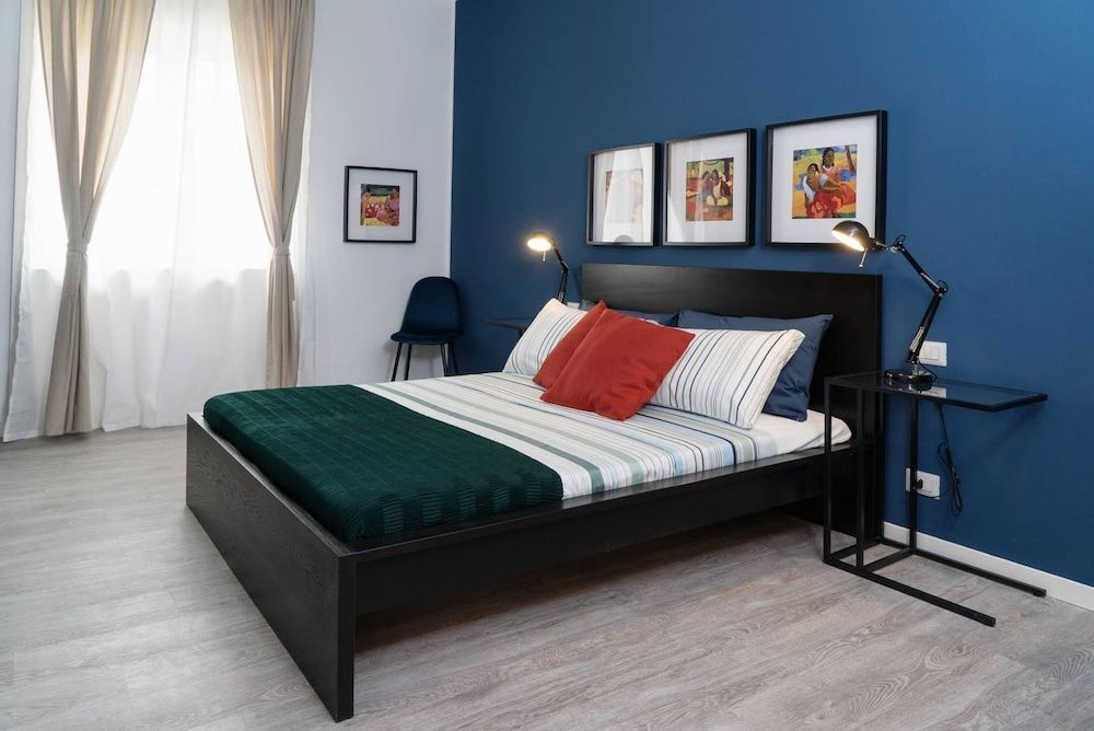 undefined Large Apartment near City Center 5