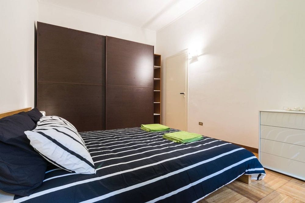 undefined Apartment Duomo - Near Piazza del Duomo 3