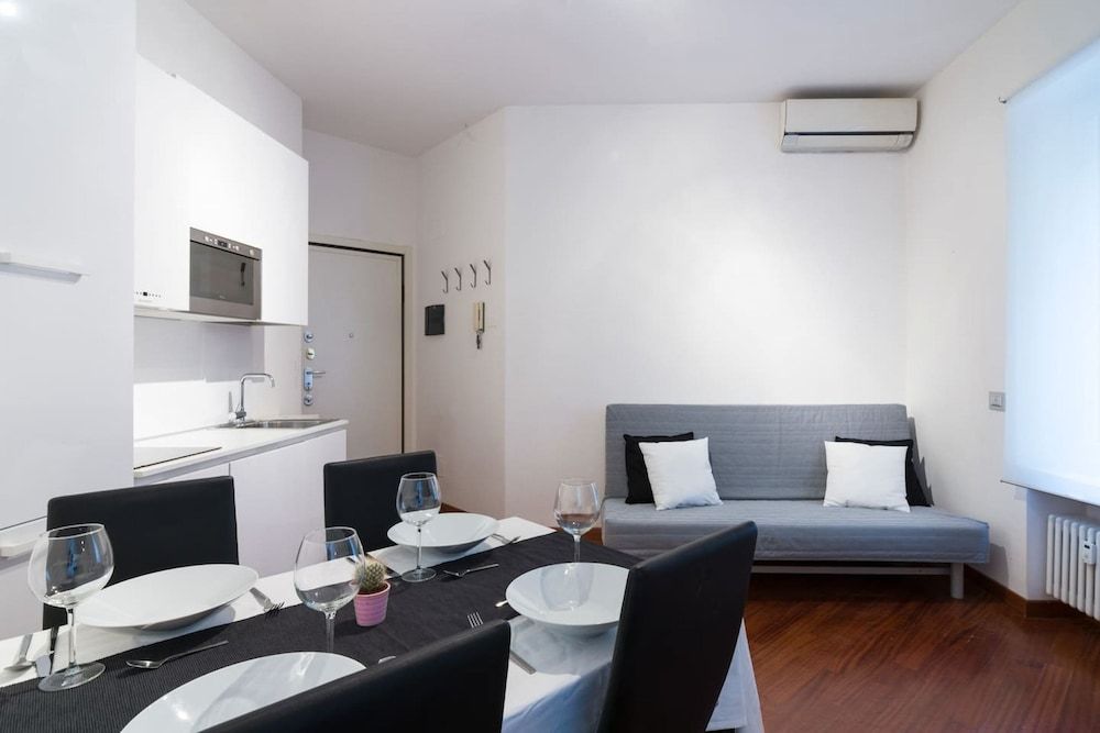 undefined Central Station Apartment 6