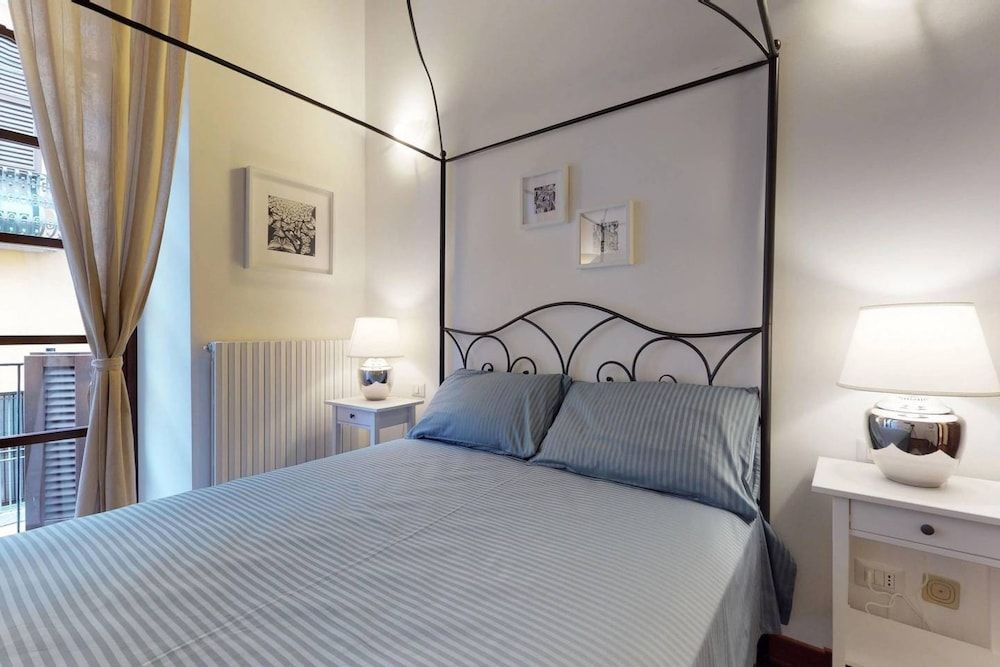 undefined Fashion District Apartment