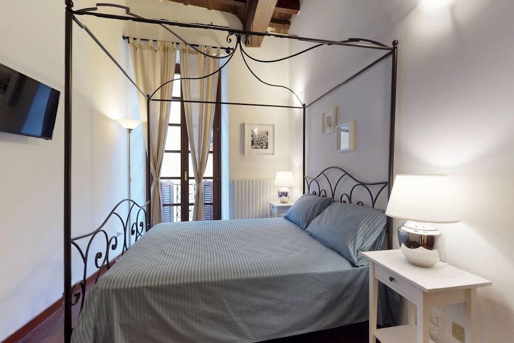 undefined Fashion District Apartment 5