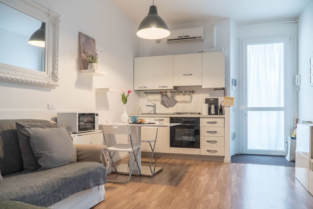 Charming Milanese Apartments Design Apartment, 1 Bedroom, Non Smoking (Milanese) 10