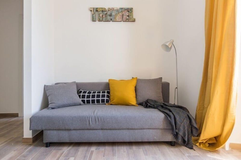 undefined Certosa 3A 8