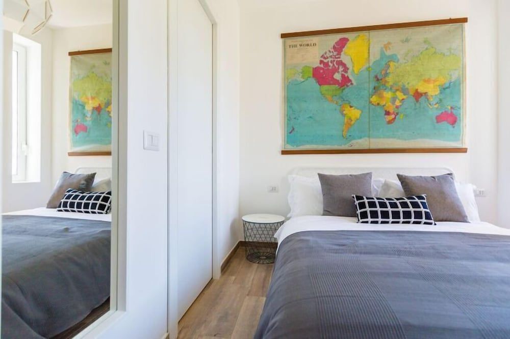 undefined Certosa 3A 5