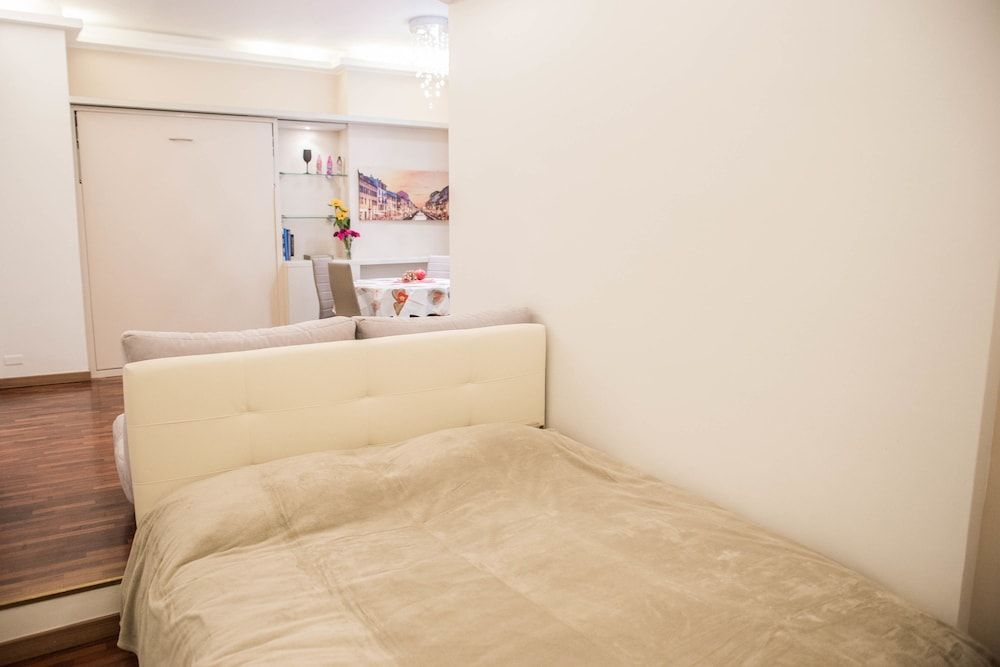 undefined Previati 6