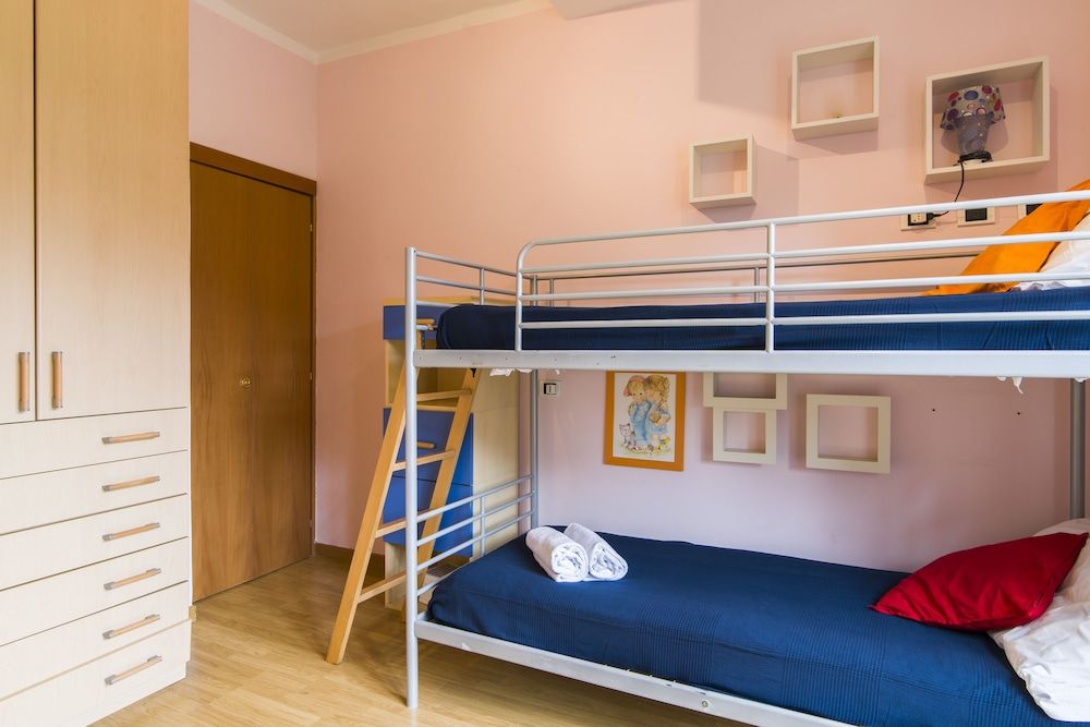 undefined Sesto Calende 7