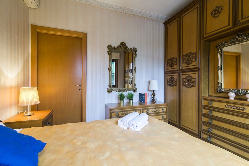 Sesto Calende Apartment, 3 Bedrooms, Non Smoking 10