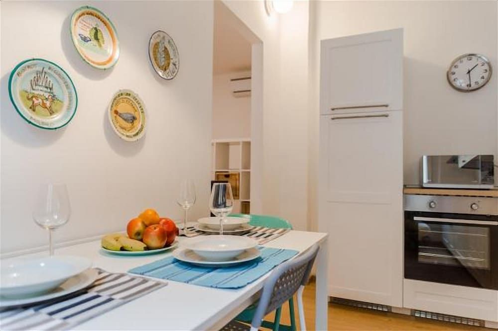 undefined Montenero 10