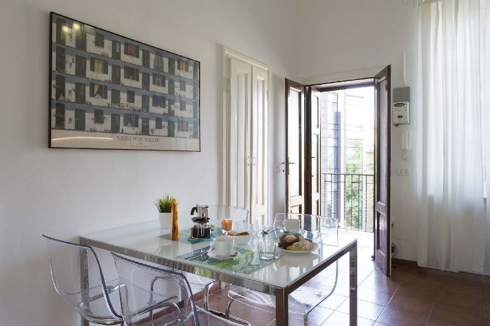 undefined Fashion 37 Apartment 4