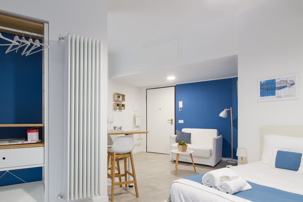 HoMilan Premium Apartment (Blue) 8