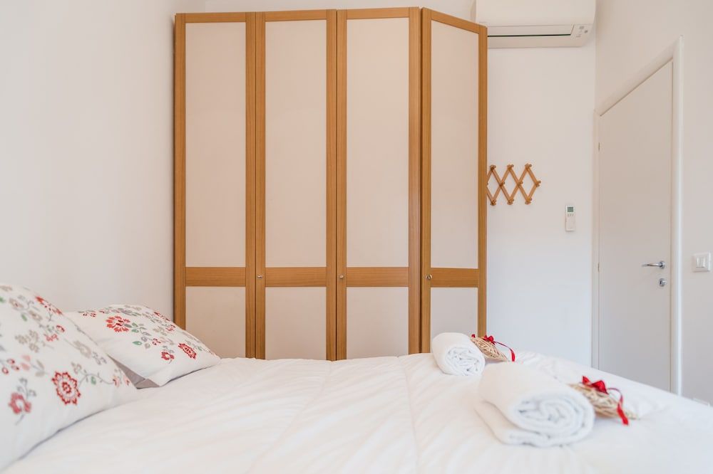 undefined Desiderio 7