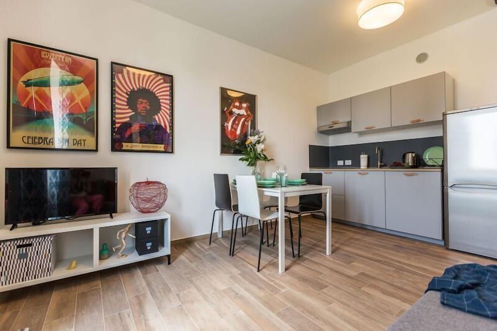 Certosa 4A Apartment, 1 Bedroom 11