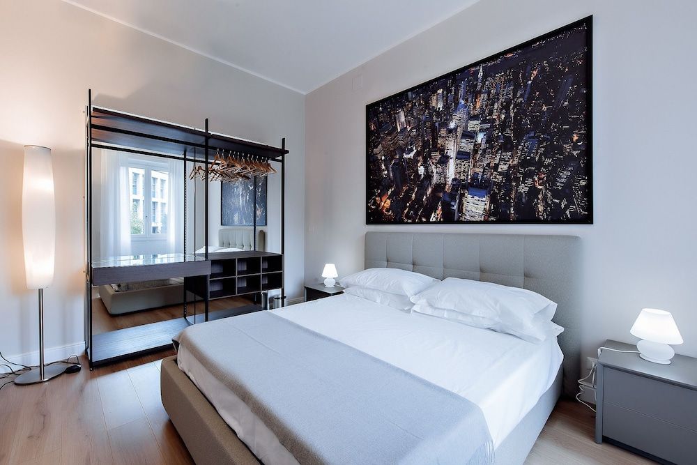 Milano Manzoni CLC Apartments Luxury Apartment, Multiple Beds