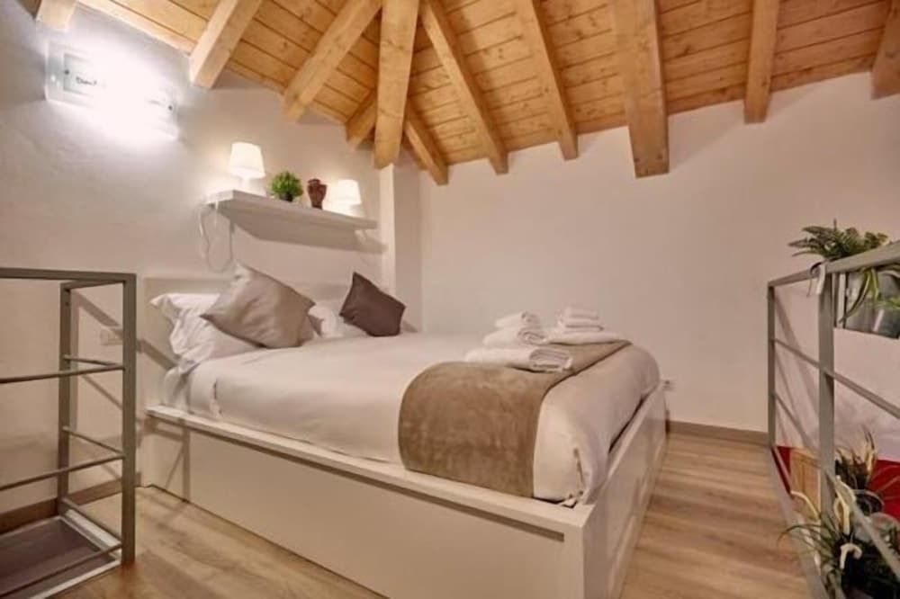 undefined Certosa 281