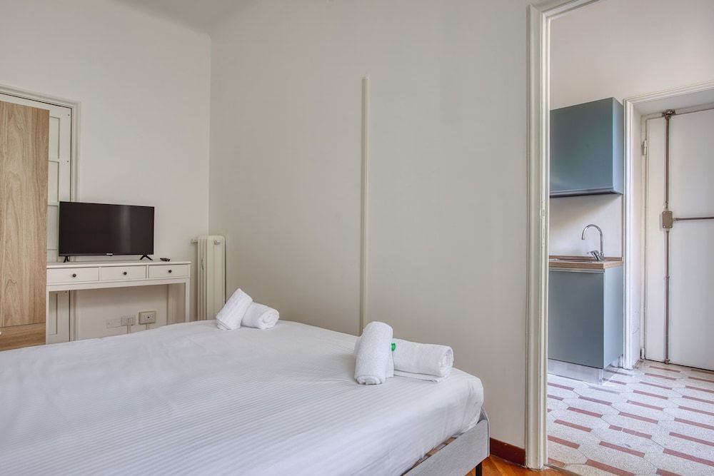 JOIVY Via Mauri Standard Apartment 4