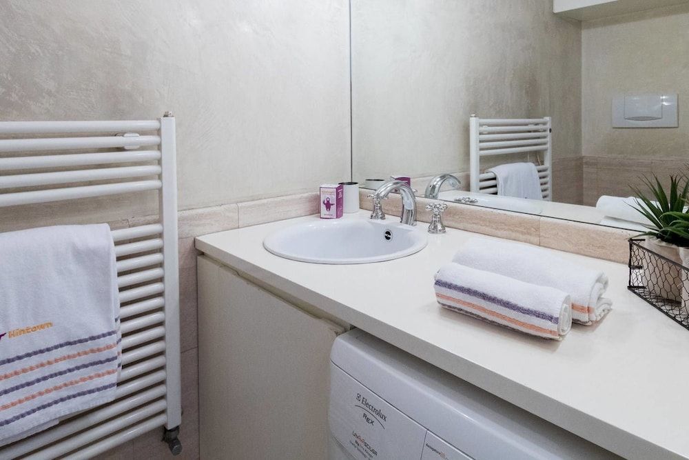 JOIVY Pontaccio Apartment, 2 Bedrooms 8