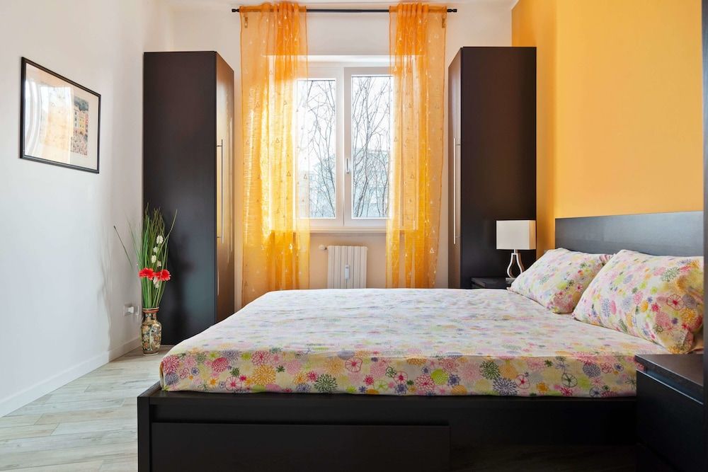 undefined Flatty Apartments - Alserio