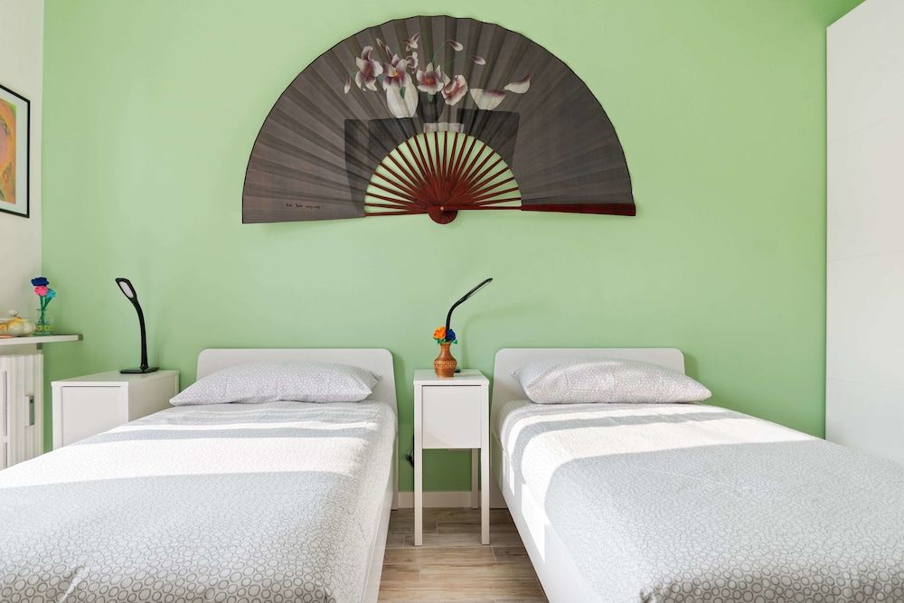 undefined Flatty Apartments - Alserio 8