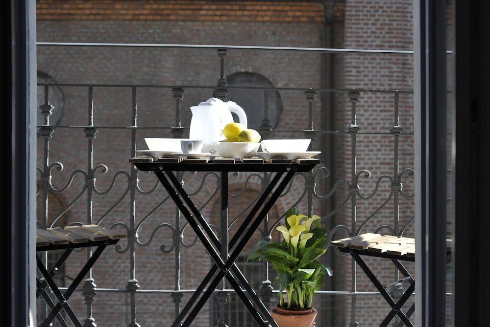 undefined At Home Heart of Milan - Bright City 7