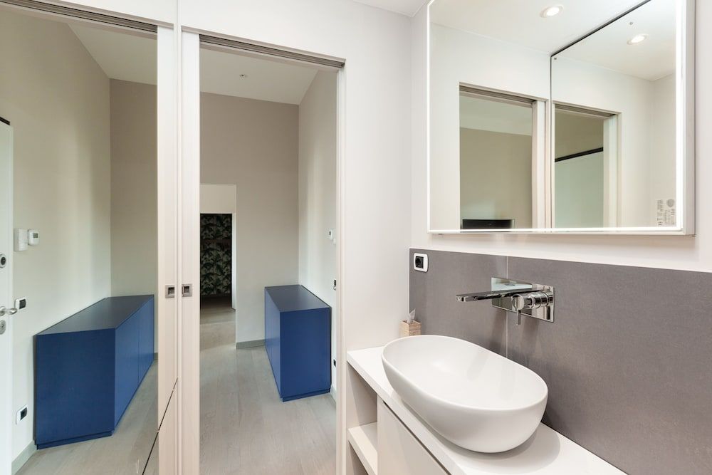 undefined easyhomes - Duomo Suites & Apartments 10