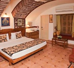 undefined WelcomHeritage Bal Samand Lake Palace 10