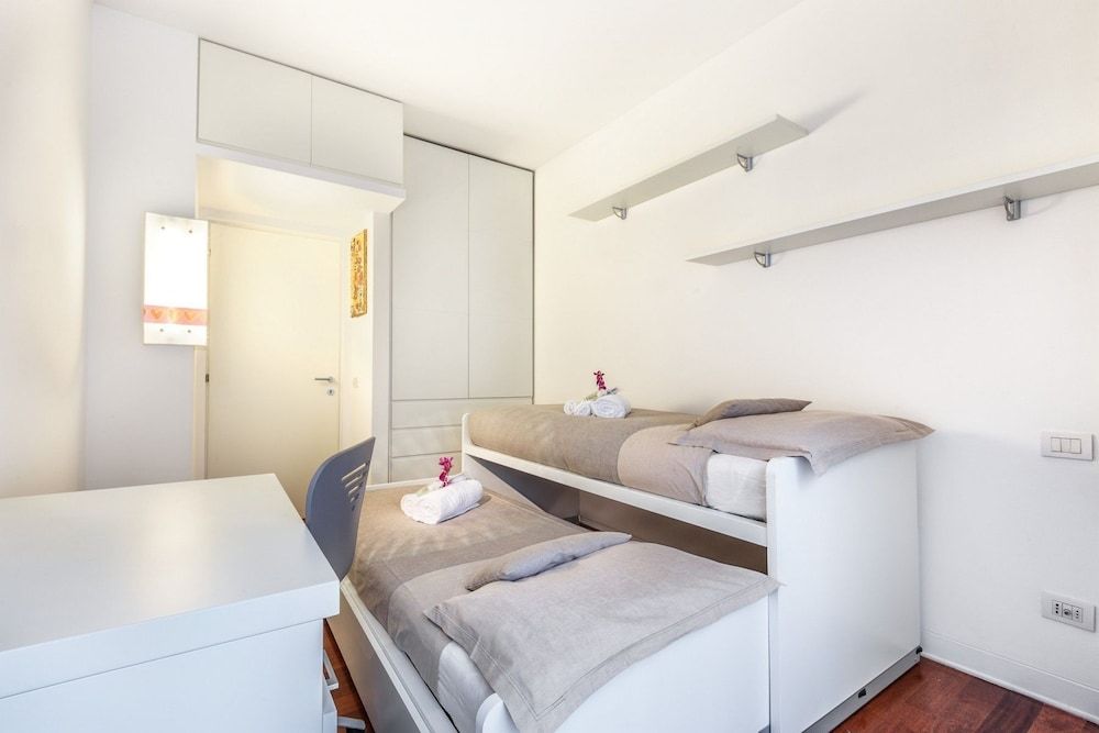 Suitelowcost Marco Polo Apartment, 2 Bedrooms 3