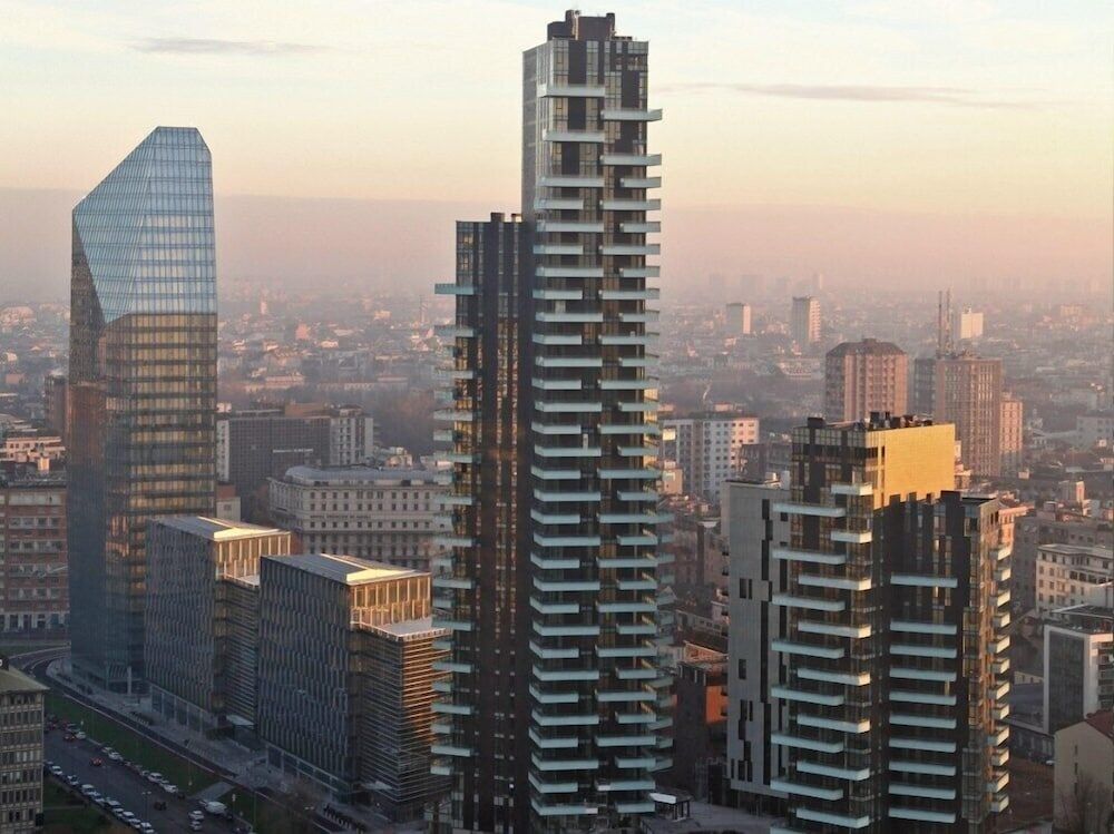 undefined Suitelowcost Solaria 6 pax 8