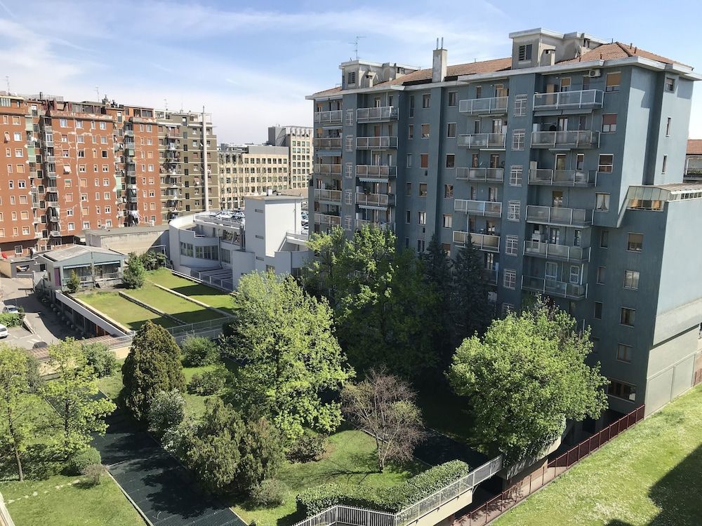 undefined Feel at Home Apartments & Rooms 9