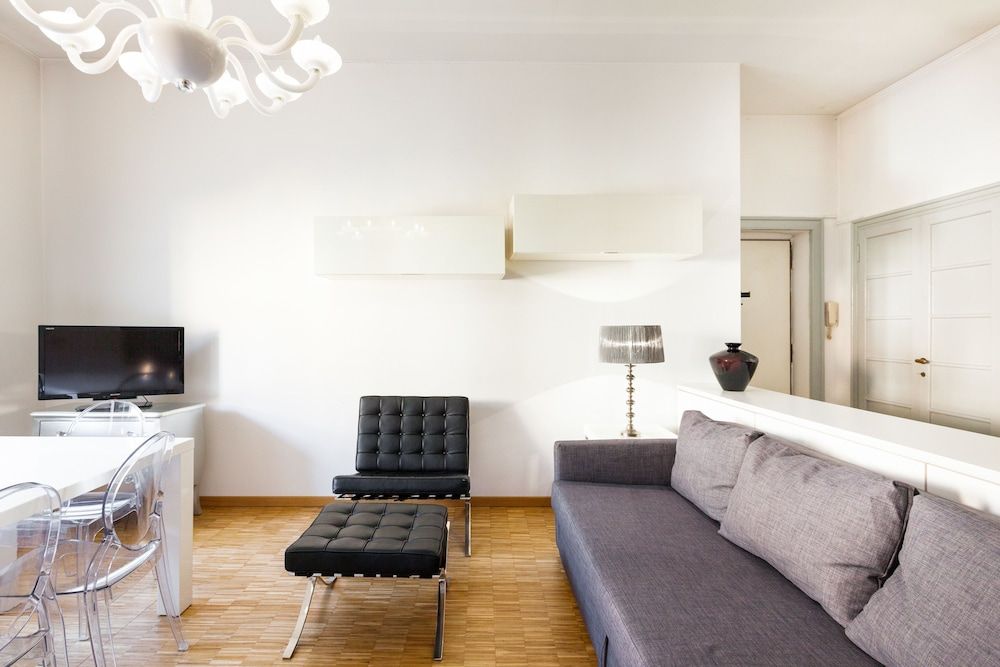 Easyhomes - Corso Vercelli Apartment, 2 Bedrooms 11