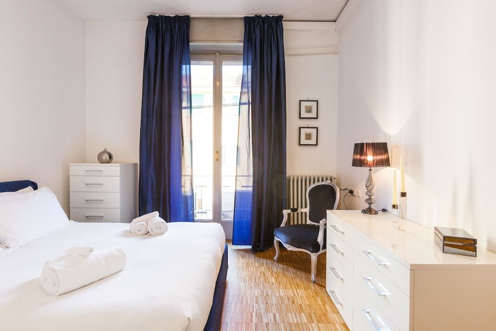 undefined Easyhomes - Corso Vercelli 3