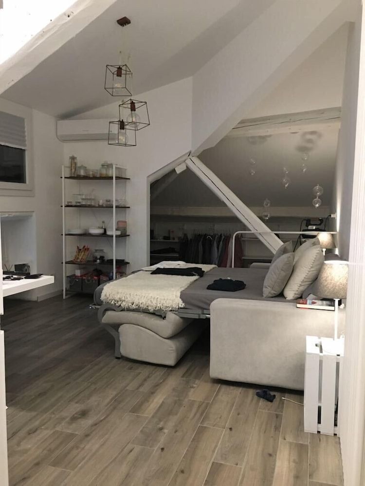 undefined Spontini loft