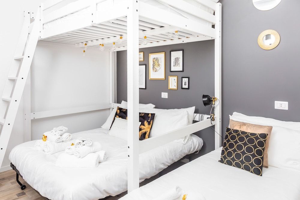 Home Hotel - Paruta 65 Apartment, 1 Bedroom (Elettra) 4