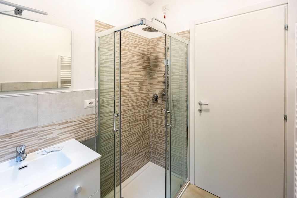 Home Hotel - Paruta 65 Apartment, 1 Bedroom (Teti) 15