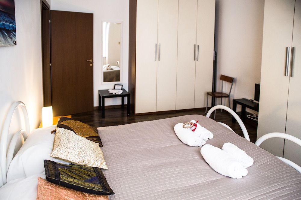 undefined Gambara Citylife Urban Nest 7