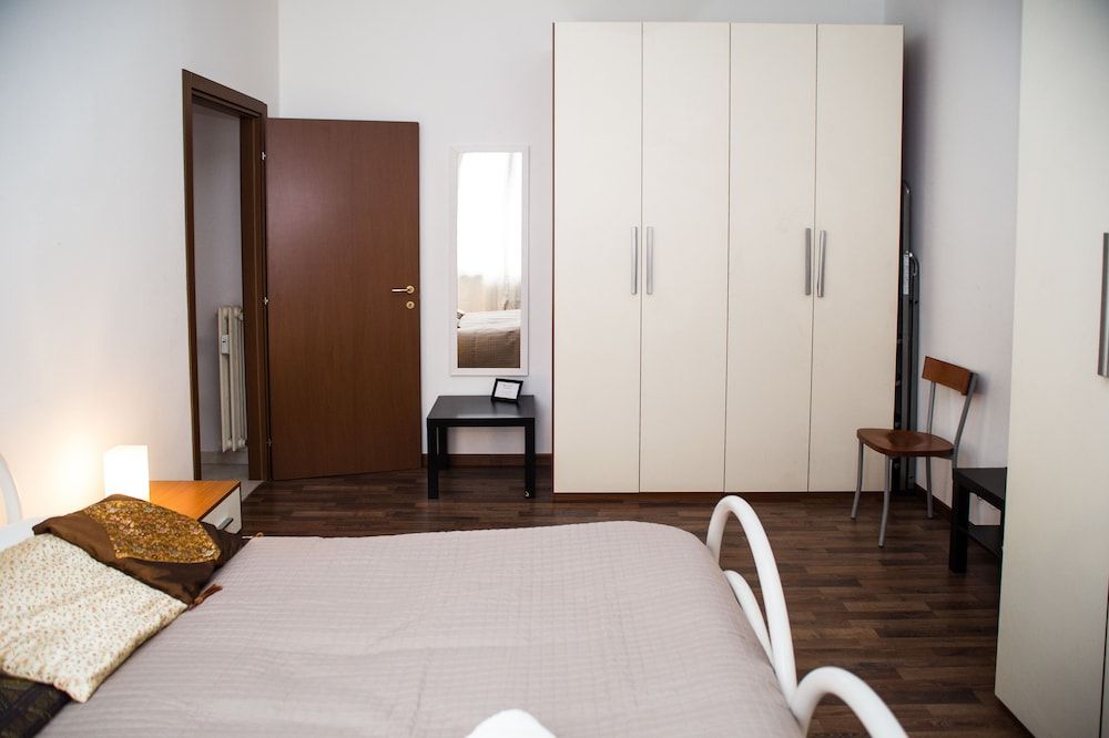 undefined Gambara Citylife Urban Nest