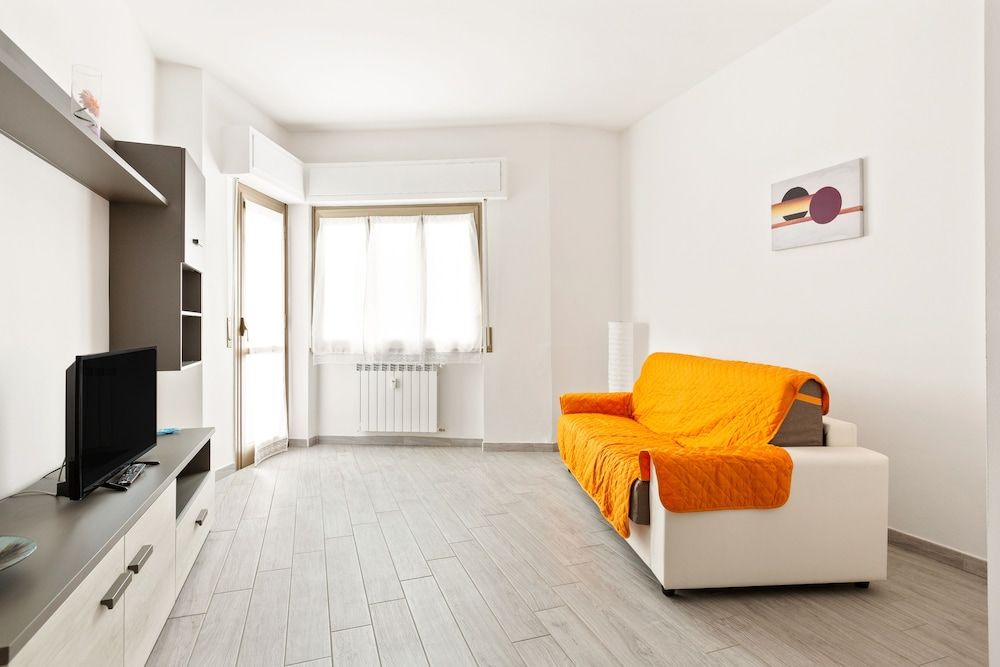 undefined Renewed Balcony Flat with Green Garden 5