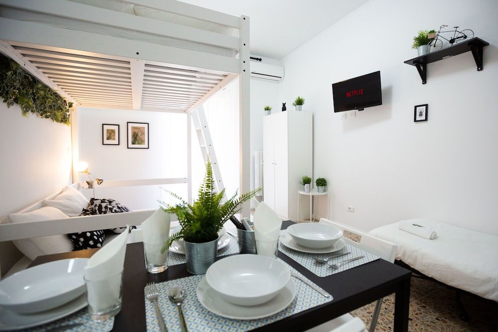 undefined Home Hotel -  Anacreonte 7 5
