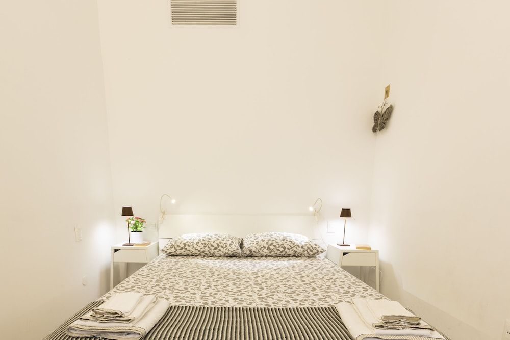 undefined notaMi - Queen of Brera - San Marco 1 9