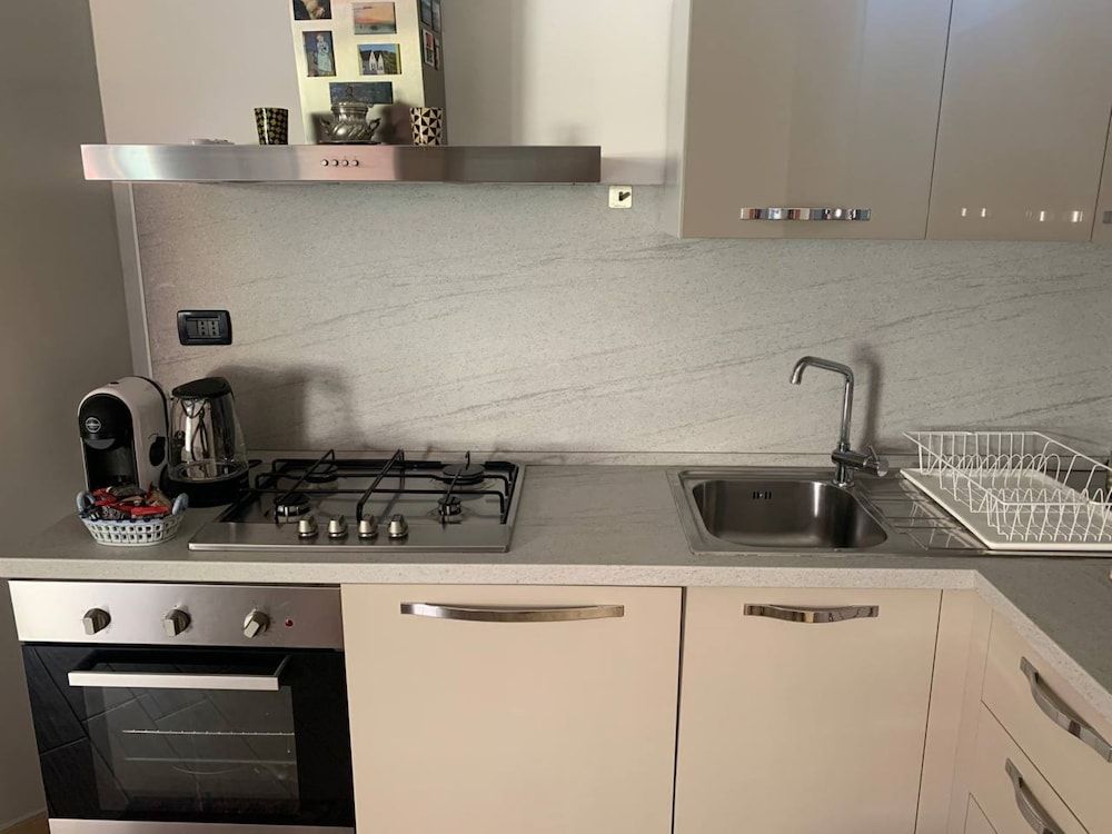 undefined Arty Colourful Flat Close to Campus Bocconi - by Beahost Rentals 7