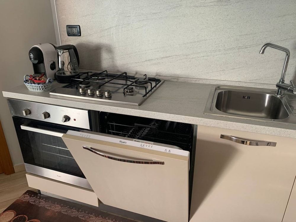 undefined Arty Colourful Flat Close to Campus Bocconi - by Beahost Rentals 8