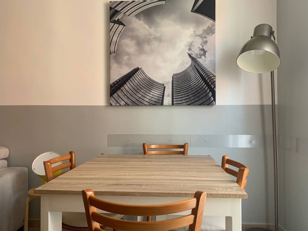undefined Arty Colourful Flat Close to Campus Bocconi - by Beahost Rentals 4