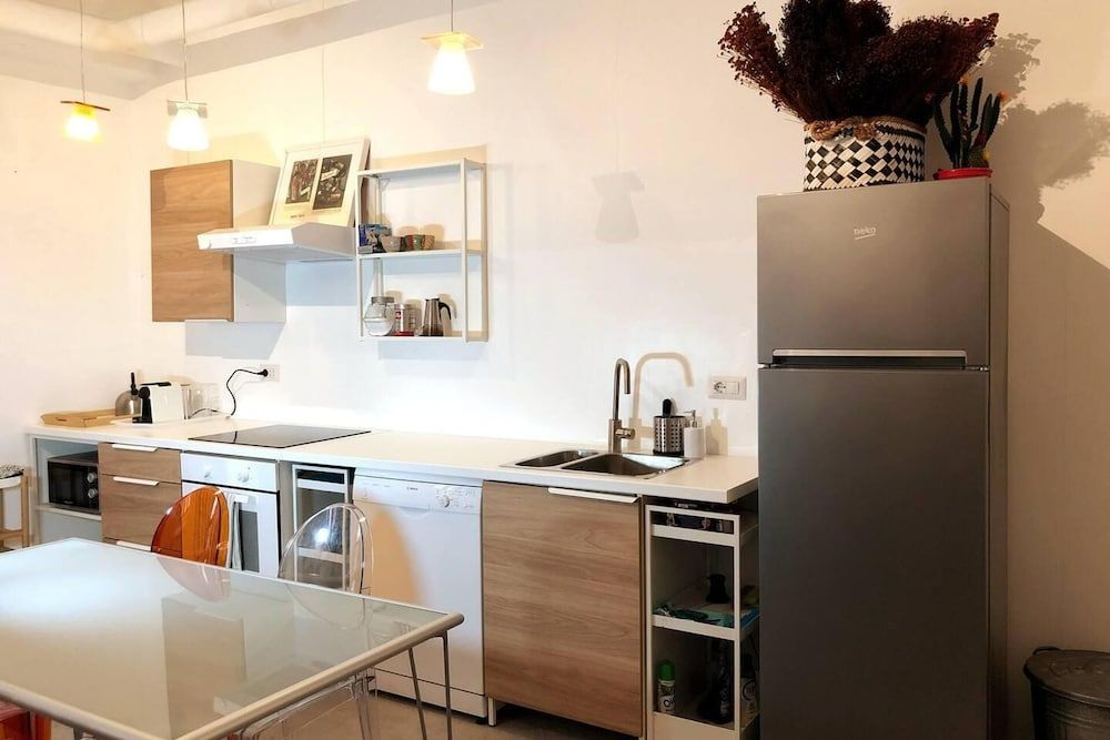 undefined Inviting 2-bed Apartment in Milano 2