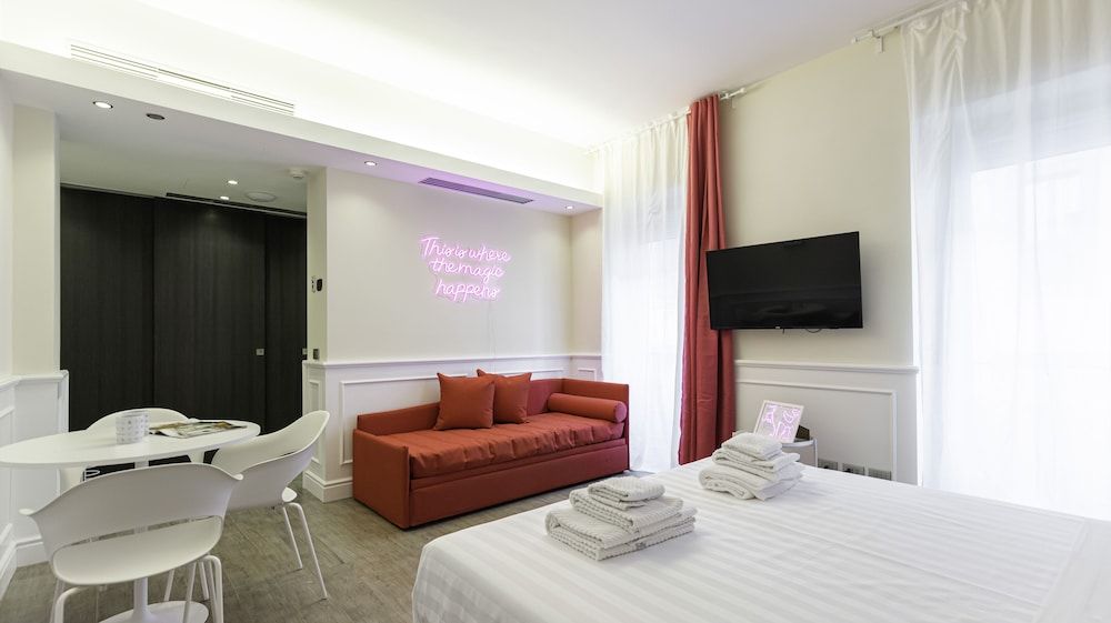 undefined Italianway - Corso Venezia 7 2