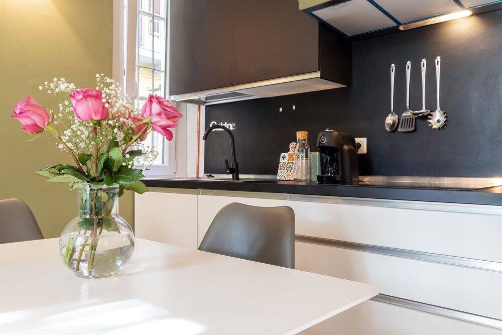 undefined Charming Apartment Milano City Center 8