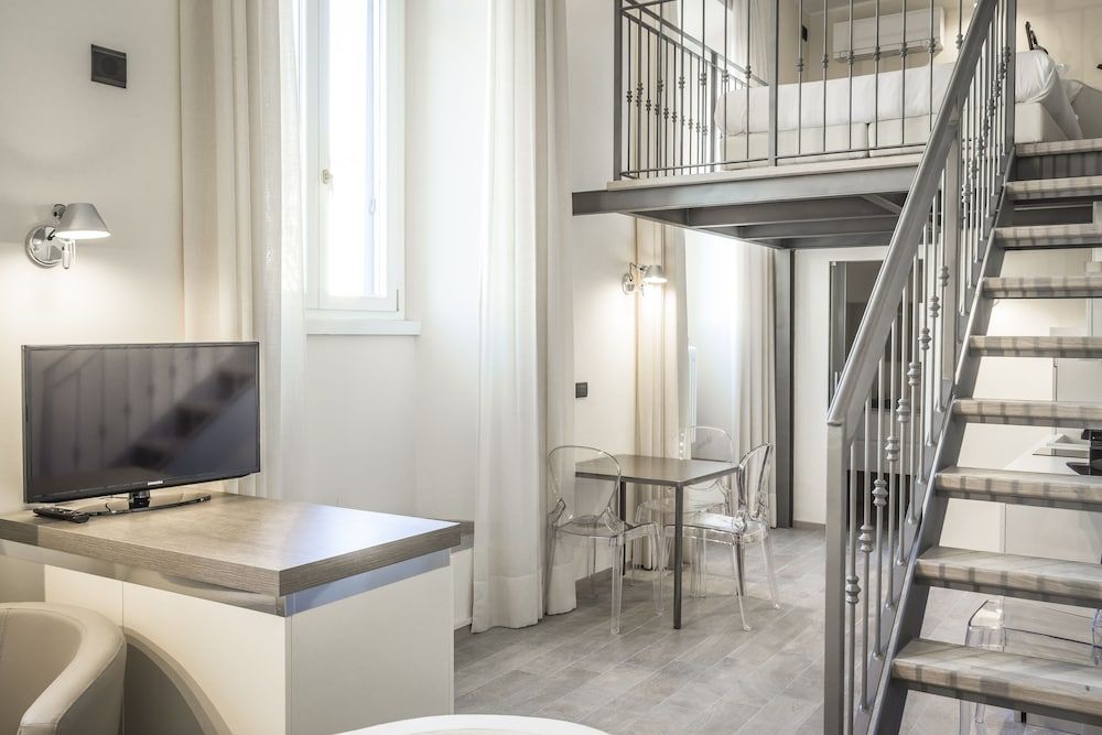 Brera Apartments in San Marco One bedroom apartment, Via San Marco 16 9